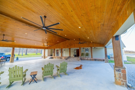 525+/- Acre Hunting Lodge for Sale in Sportsmans Paradise - image 27