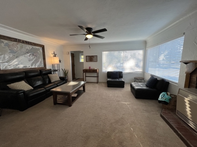 Eastern Oregon Three Bedroom Home Located in Hines - image 6