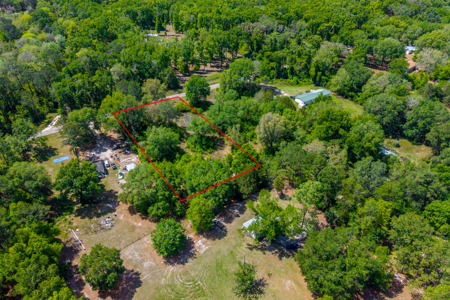 1.18 Acre Vacant Wooded Lot for Sale in Union County, Florida - image 4