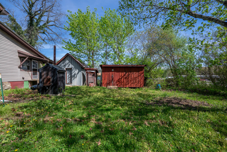 Missouri Ozarks Country Style Home in Town | Oregon County - image 37