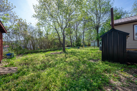 Missouri Ozarks Country Style Home in Town | Oregon County - image 41