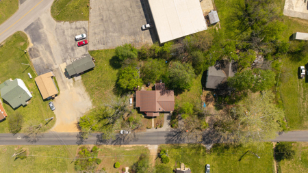 Missouri Ozarks Country Style Home in Town | Oregon County - image 46
