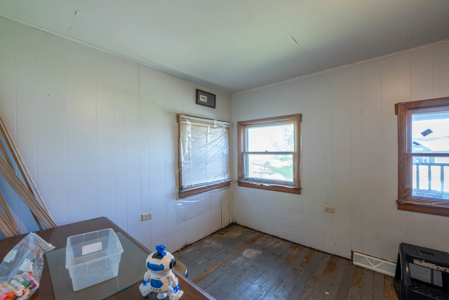 Missouri Ozarks Country Style Home in Town | Oregon County - image 12