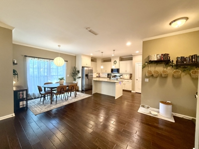 Hidden Lakes East Home w/ Porch, Deck & Lake Access - image 7