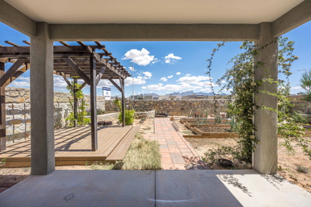 Home for Sale with Mountain Views in Las Cruces, NM - image 35