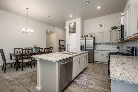 Home for Sale with Mountain Views in Las Cruces, NM - image 10