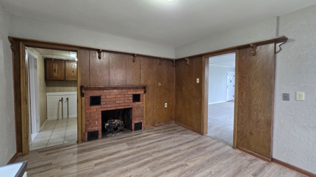 Charming Home with Workshop and Enclosed Porch! - image 7