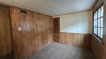 Charming Home with Workshop and Enclosed Porch! - image 14