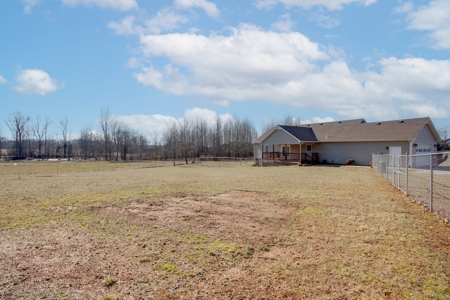 Country Home for Sale in Lawrence County, Tennessee - image 33