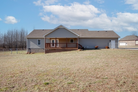Country Home for Sale in Lawrence County, Tennessee - image 31
