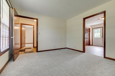 Commercial Property for Sale in Maury County, Tennessee - image 9