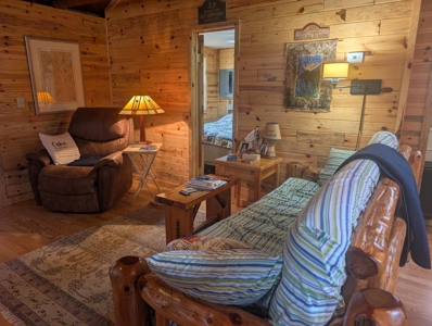 Northern MI 2-Bedroom Cabin in Canada Creek Ranch, Atlanta MI - image 25