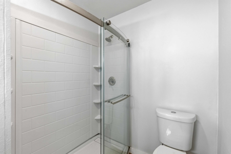 Fully remodeled 4/3 home offering 2,099 sq ft in Comanche Texas - image 21