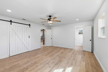 Fully remodeled 4/3 home offering 2,099 sq ft in Comanche Texas - image 19