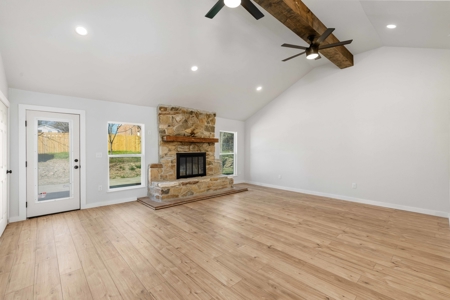 Fully remodeled 4/3 home offering 2,099 sq ft in Comanche Texas - image 1