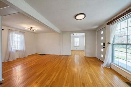 Country Home for Sale in Davidson County, Tennessee - image 9