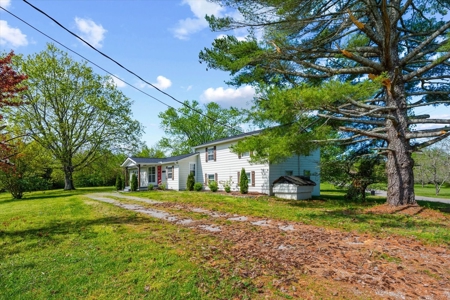 Country Home for Sale in Davidson County, Tennessee - image 6