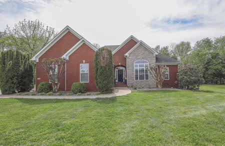 3 bedroom 2 bath brick home for sale in Franklin, Ky. - image 2