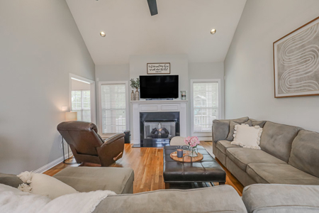 3 bedroom 2 bath brick home for sale in Franklin, Ky. - image 28