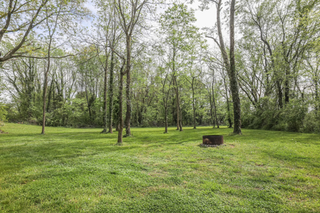 3 bedroom 2 bath brick home for sale in Franklin, Ky. - image 18