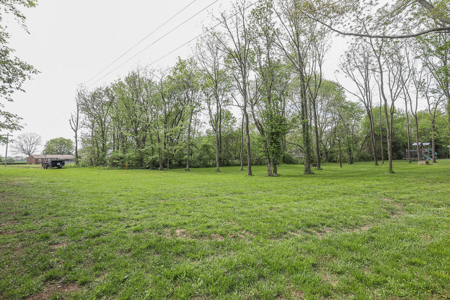 3 bedroom 2 bath brick home for sale in Franklin, Ky. - image 21