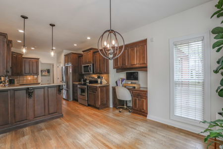 3 bedroom 2 bath brick home for sale in Franklin, Ky. - image 33