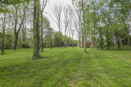 3 bedroom 2 bath brick home for sale in Franklin, Ky. - image 22