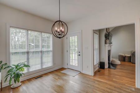 3 bedroom 2 bath brick home for sale in Franklin, Ky. - image 35