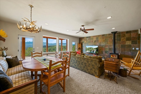Mountain and Lake View Luxury Home near Ridgway and Telluride - image 21
