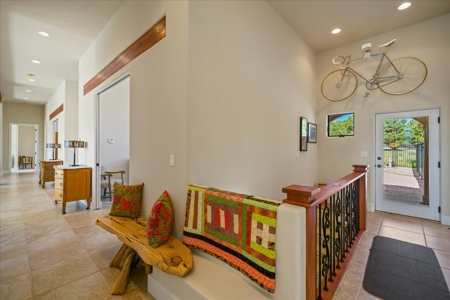 Mountain and Lake View Luxury Home near Ridgway and Telluride - image 19