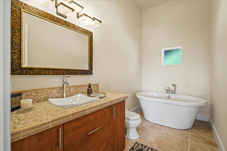 Mountain and Lake View Luxury Home near Ridgway and Telluride - image 14