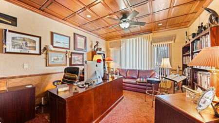 Extraordinary 35-Acre Executive Estate in La Crosse WI - image 12