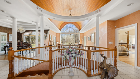 Extraordinary 35-Acre Executive Estate in La Crosse WI - image 4