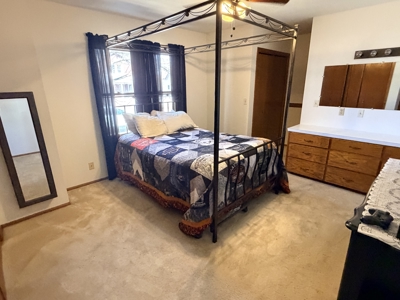 Home in the City of Marion For Sale - image 15