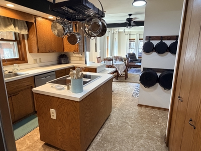 Home in the City of Marion For Sale - image 11