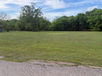 Income Potential in Maud: Home + Large Shop on Expansive Lot - image 33