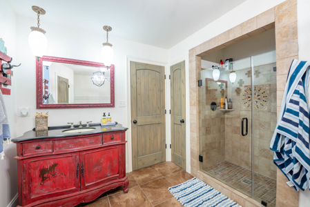 Gorgeous Riverfront Home in the Arkansas Ozarks | Fulton County - image 19