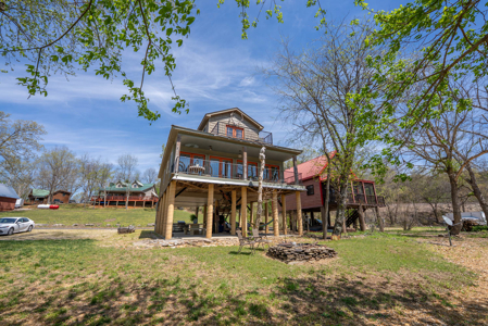 Gorgeous Riverfront Home in the Arkansas Ozarks | Fulton County - image 2