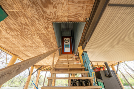 Gorgeous Riverfront Home in the Arkansas Ozarks | Fulton County - image 4