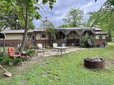 Peaceful Country Living on 1.5 Acres – Minutes from Town - image 34