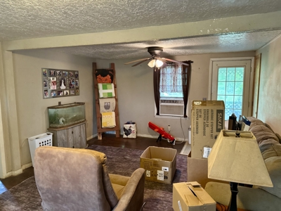 Peaceful Country Living on 1.5 Acres – Minutes from Town - image 5