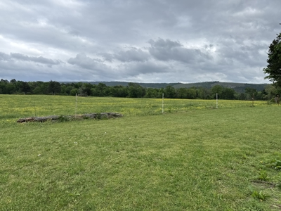 Peaceful Country Living on 1.5 Acres – Minutes from Town - image 36