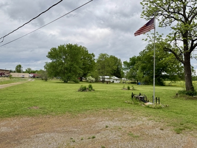 Peaceful Country Living on 1.5 Acres – Minutes from Town - image 31