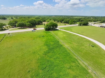 Prime Acreage on FM 1189 Brock TX Horses Allowed - image 3