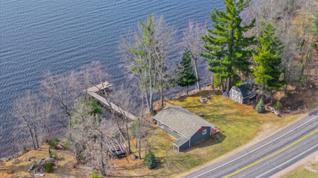 Turnkey Lake Petenwell Waterfront Cottage | Owned Shoreline - image 47