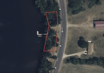 Turnkey Lake Petenwell Waterfront Cottage | Owned Shoreline - image 49