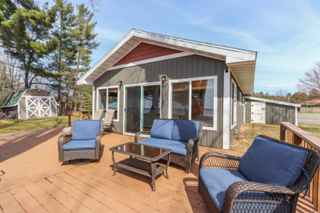 Turnkey Lake Petenwell Waterfront Cottage | Owned Shoreline - image 11