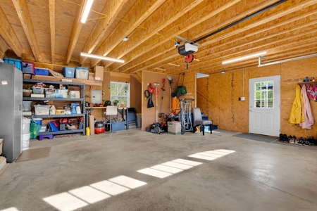 Country Home for Sale in MAury County, Tennessee - image 31