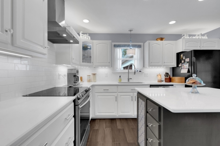 Country Home for Sale in MAury County, Tennessee - image 9