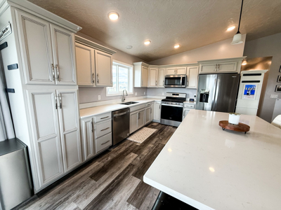 Beautiful Home in Lewistown, Montana - image 10